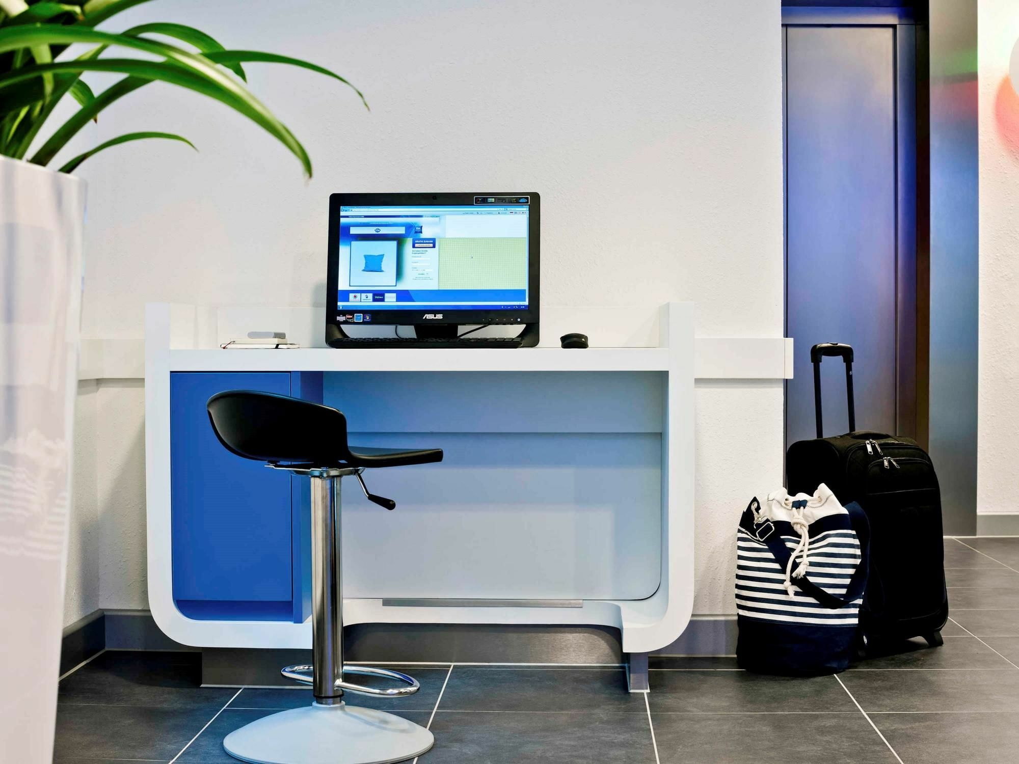Ibis Budget Roissy Cdg Paris Nord 2 Eksteriør bilde